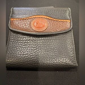🍀Dooney & Bourke Vintage AWL Duck Logo Wallet